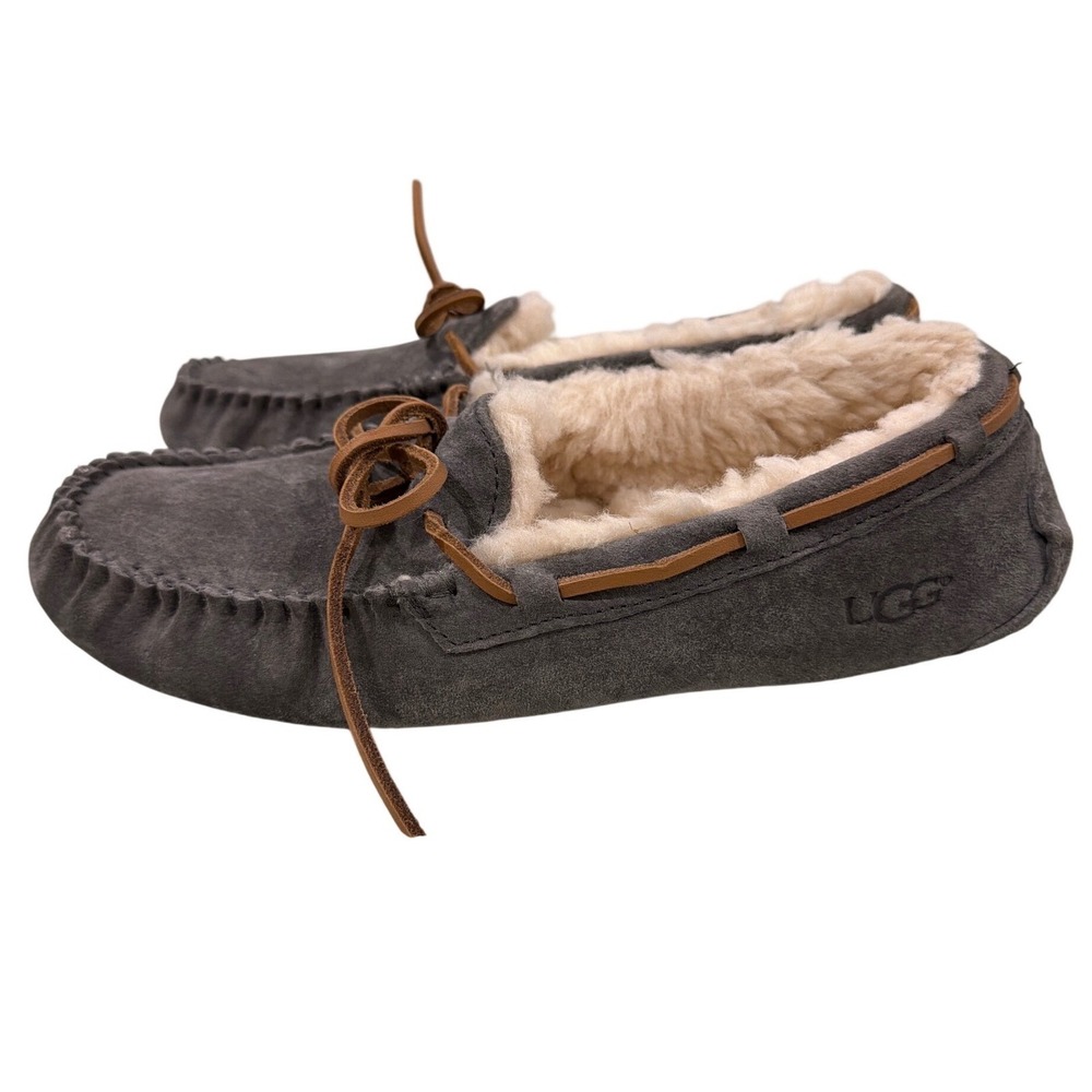 UGG Dakota Charcoal Gray Suede Sheepskin Moccasin Slippers Womens Size 8.5 - Picture 4 of 9